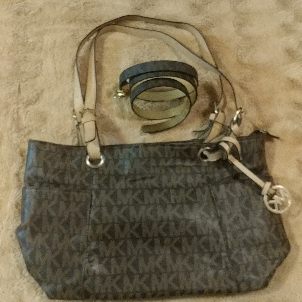 Michael Kors Tote Bag & Women's Belt Combo